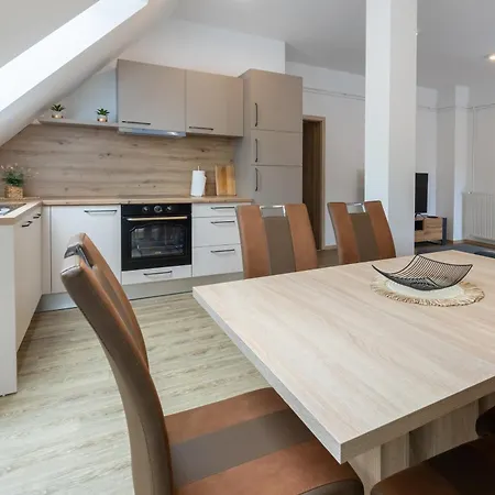 Apartma Puhan *